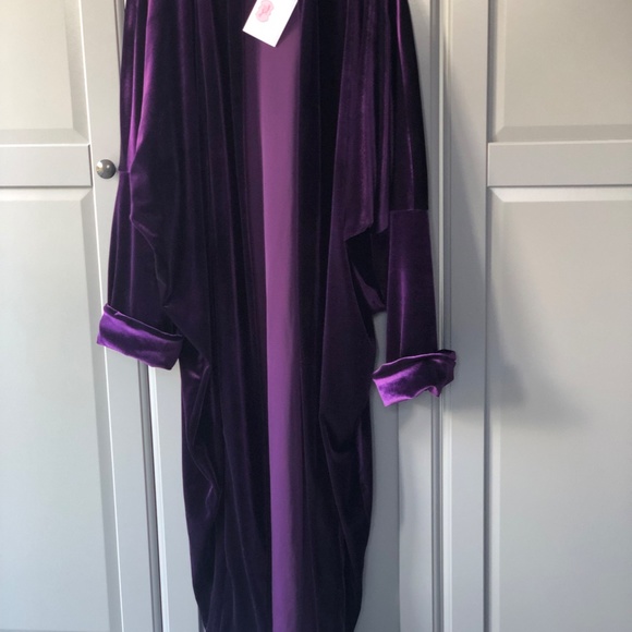 Bayliss & Knight- Rich Purple Duster/Opera/ Theatre Coat - Picture 2 of 9